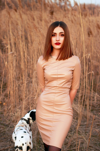 Yuliya 24 years old Ukraine Nikolaev, Russian bride profile, russian-brides.dating