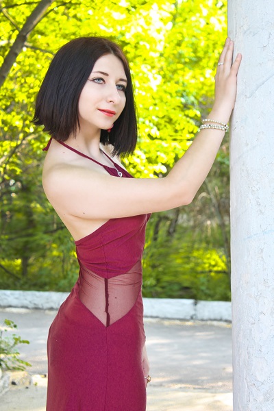 Marina 25 years old Ukraine Nikolaev, Russian bride profile, russian-brides.dating