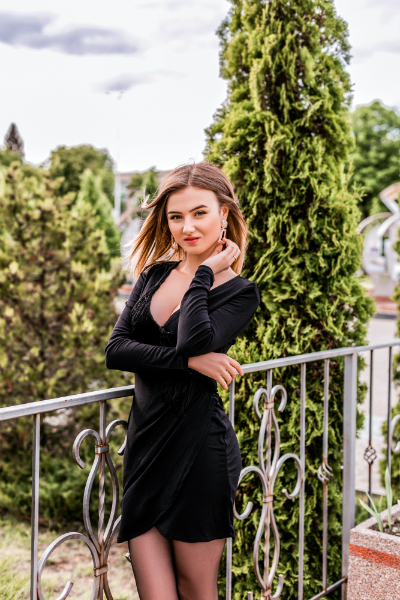 Anastasiya 23 years old Ukraine Vinnitsa, Russian bride profile, russian-brides.dating